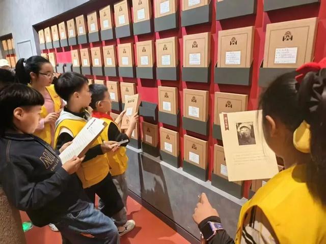 212.93万人次！入列十大热门城市！