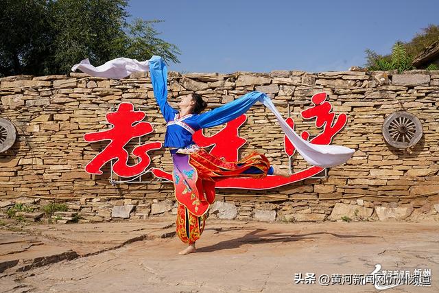 偏关县：从“风口穷县”到“绿富美”的山西样本