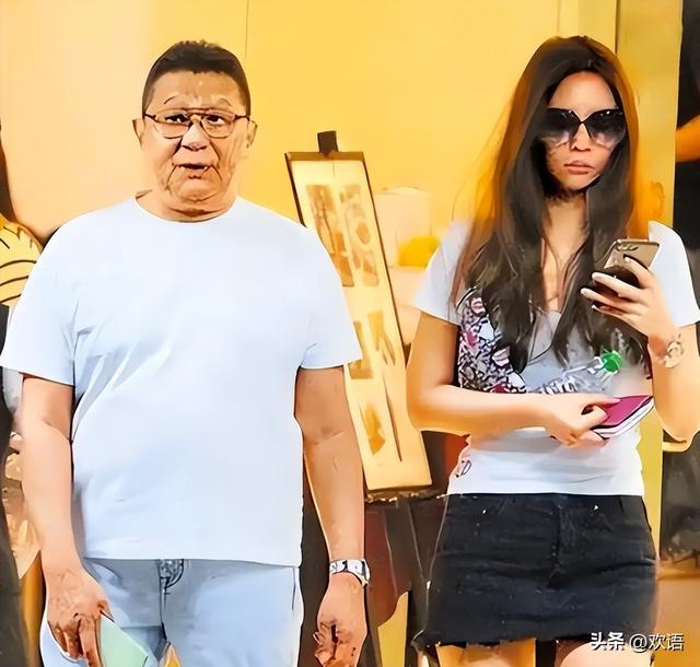 前半生靠父亲、后半辈子坑女儿，最终落得个家财散尽、癌死狱中