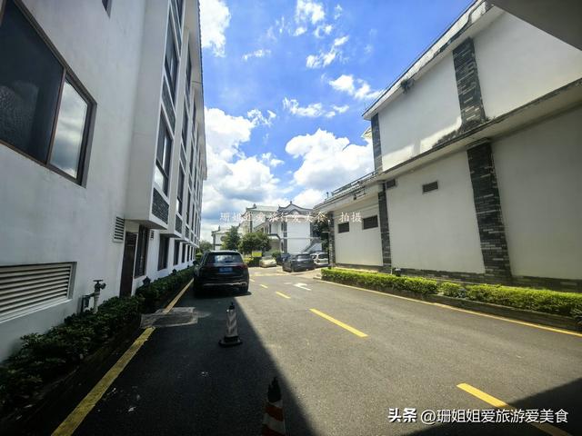 惠州西湖畔的五贤祠，抗战被毁，已很少本地人知晓，游客旧址寻踪