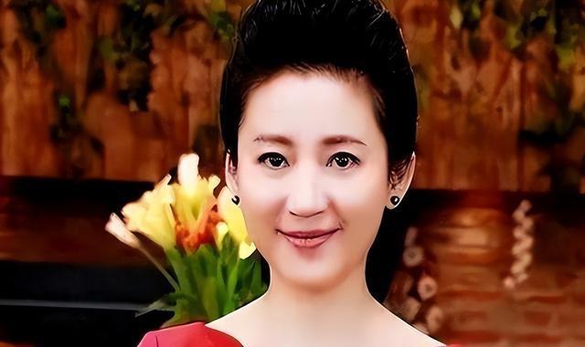 善恶到头终有报！57岁央视女主持王小丫，已走上另一条大路