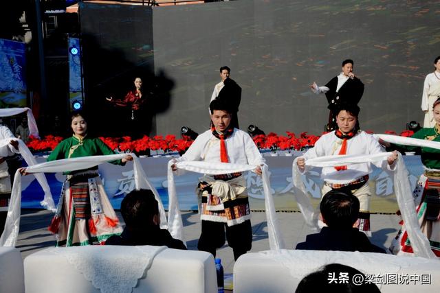 2025年青海同仁热贡文化唐蕃古道行兰州站农文旅商推介活动启幕。