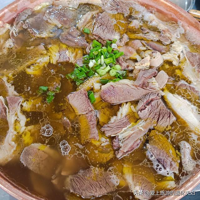云南保山市：腾冲是它的代管县级市，市府所在的隆阳区也值得游玩