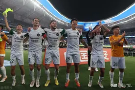 终于撤资，中超2024首位退出老板诞生，狂飙25年陪伴，却放弃季军图片