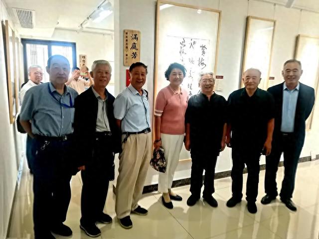 翰墨飘香歌盛世 丹青焕彩颂华章