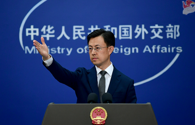 被特朗普征50%关税，印度怒了：暂停购买美国新武器和飞机，防长取消访美！莫迪将访华，中方：欢迎
