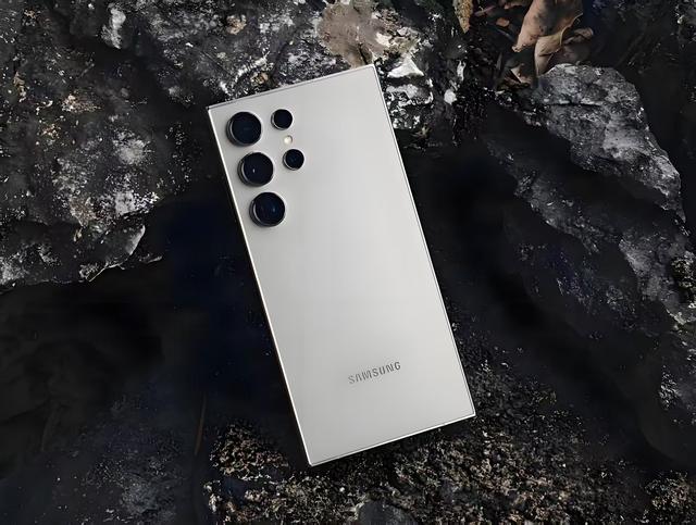 5折买三星Galaxy S24 Ultra，轻度体验真香！无愧安卓机皇