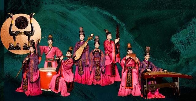 武汉文旅集团“超级文旅日”｜“七夕”版黄鹤楼上线