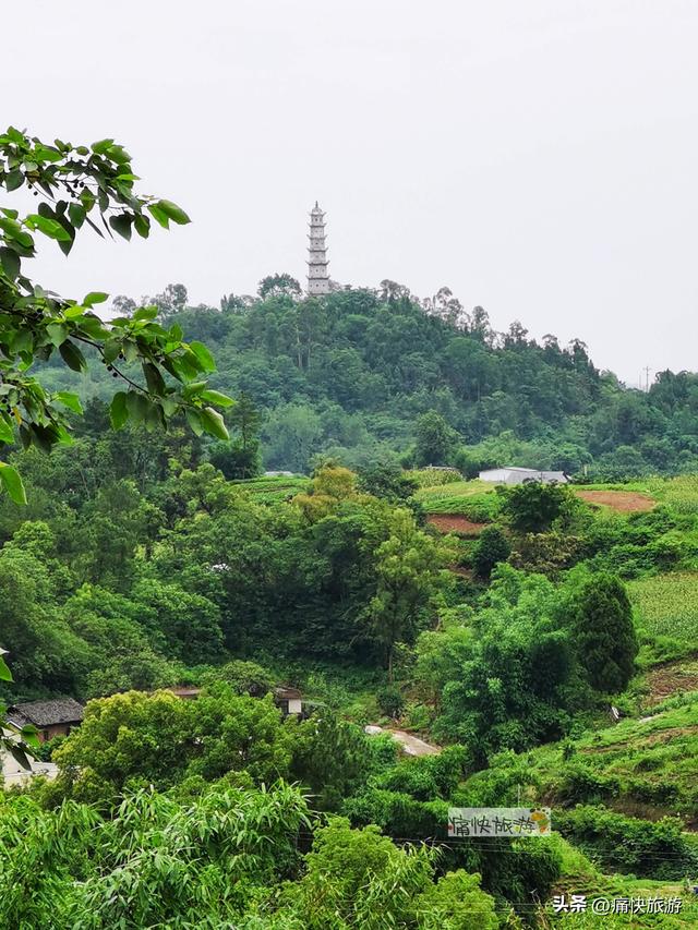 行走自贡：探访富顺东山寺
