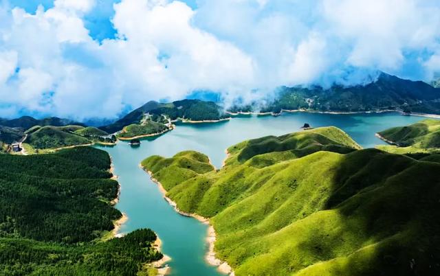 桂林：欢聚在天湖国家湿地公园！