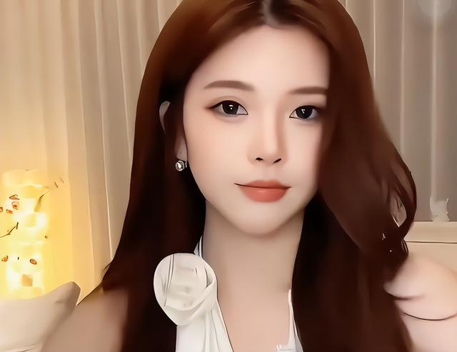 离春节还不到30天，4位名人相继翻车，没一个值得同情，个个离谱