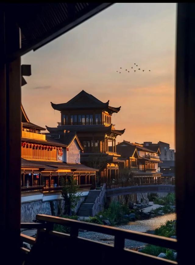 在台州，看见一种不靠流量的生活：山海之间，有滋有味，有人情