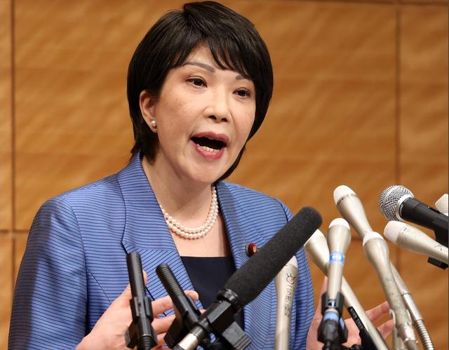 出大事了，日本钢铁厂被炸	，高市或被迫下台，日本议员团请求访华