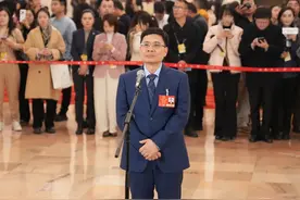 全国人大代表周云杰：打造世界级中国品牌，为建设制造强国贡献力量图片
