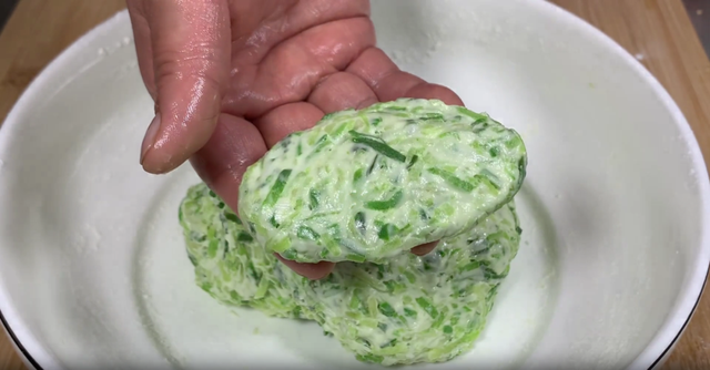 冬天遇见它使劲吃，生吃利水消肿，熟吃化痰止咳	，错过可惜了