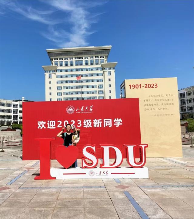 20岁大学生张敬雯去世，生前5个月没有吃喝，长得很漂亮，太可惜