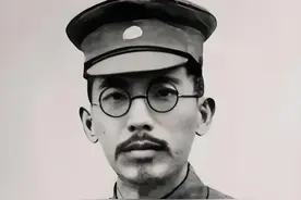 1937年南京沦陷，南京市长和日军拼刺刀，部下全军覆没后饮弹自尽图片