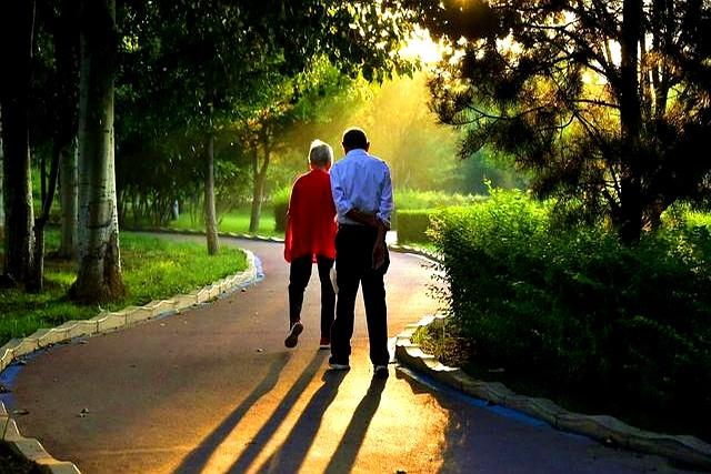 慢跑和寿命长短有什么关系？60岁以后！这样的运动刚刚好