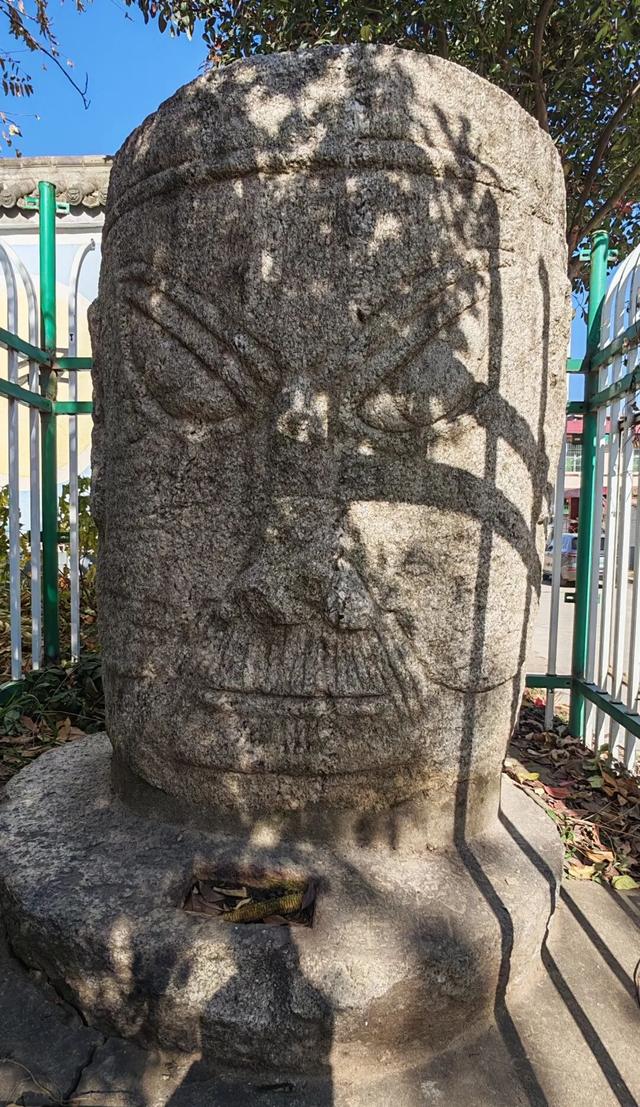 长安石爷：寻到第五第六尊，偶遇民国风水宝塔