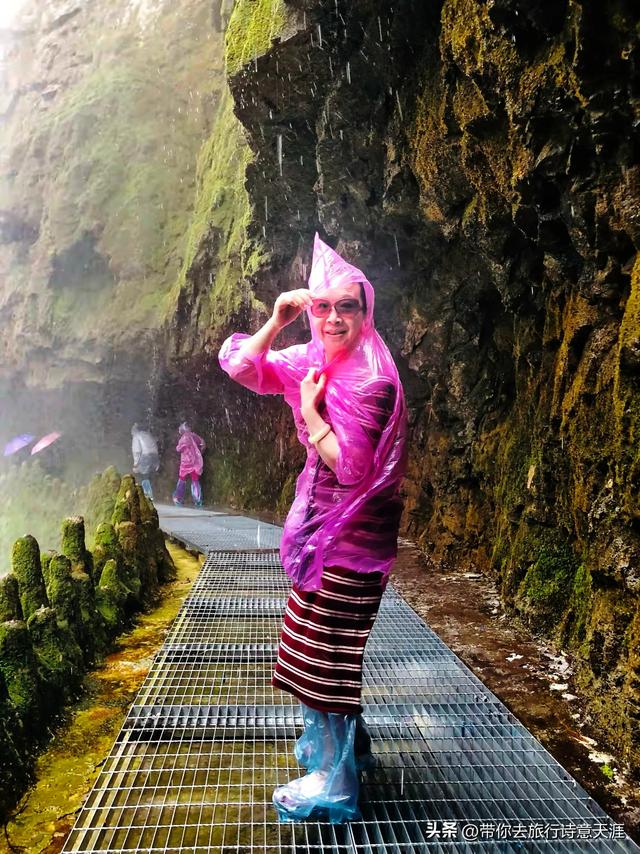 三峡大瀑布景区的野趣