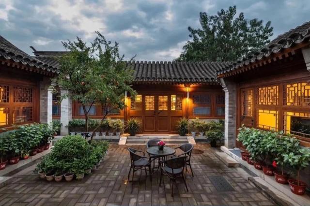 四合院为何能火上千年？网友：这才是中国人该住的豪宅！