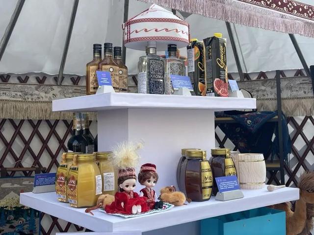 进博会好物“逛”到家门口！蓁巷和里开启哈萨克斯坦风物之旅