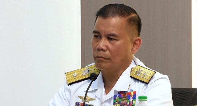 九三阅兵将至，南海生变，美军接到菲军求救，中方已兵围仁爱礁