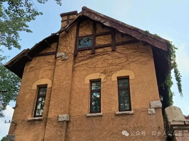 山东省济南市各地的历史建筑