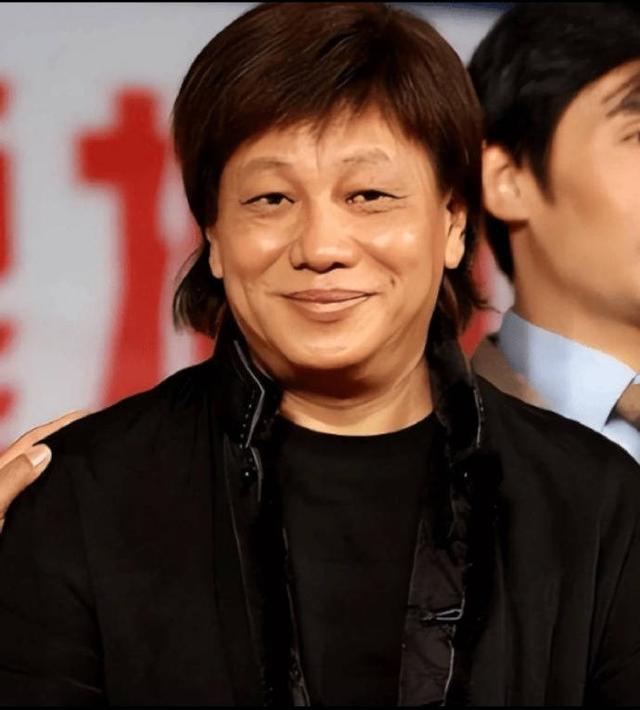 梁小龙被曝离世仅1天，恶心的一幕还是发生	，徒弟怒斥吃相太难看