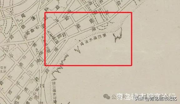 1934年，青岛第二、第三、第四海水浴场同时开始建设