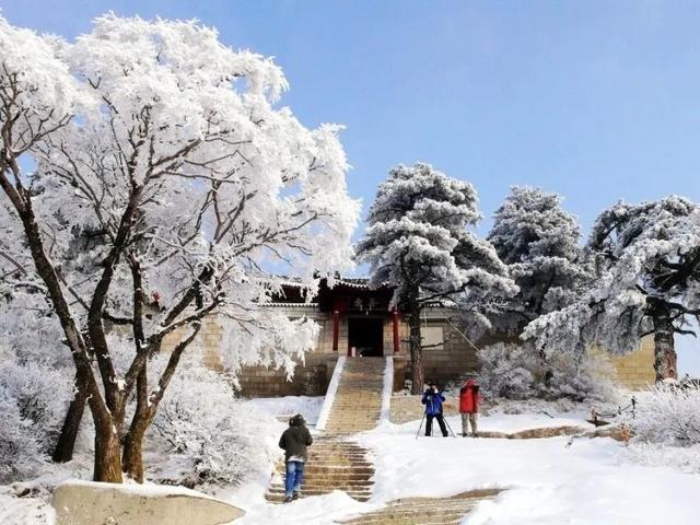 登华山之巅，赴一场日出之约
