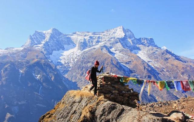 跨年去这个小国徒步，居然比国内还便宜？