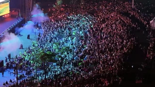 “双节联动”爆火出圈 乐山交出假日经济“高分答卷”