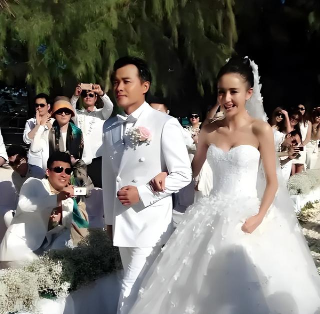陈思诚爱惨了她，王凯迷恋着她，41岁成单亲妈妈的她活成了大赢家