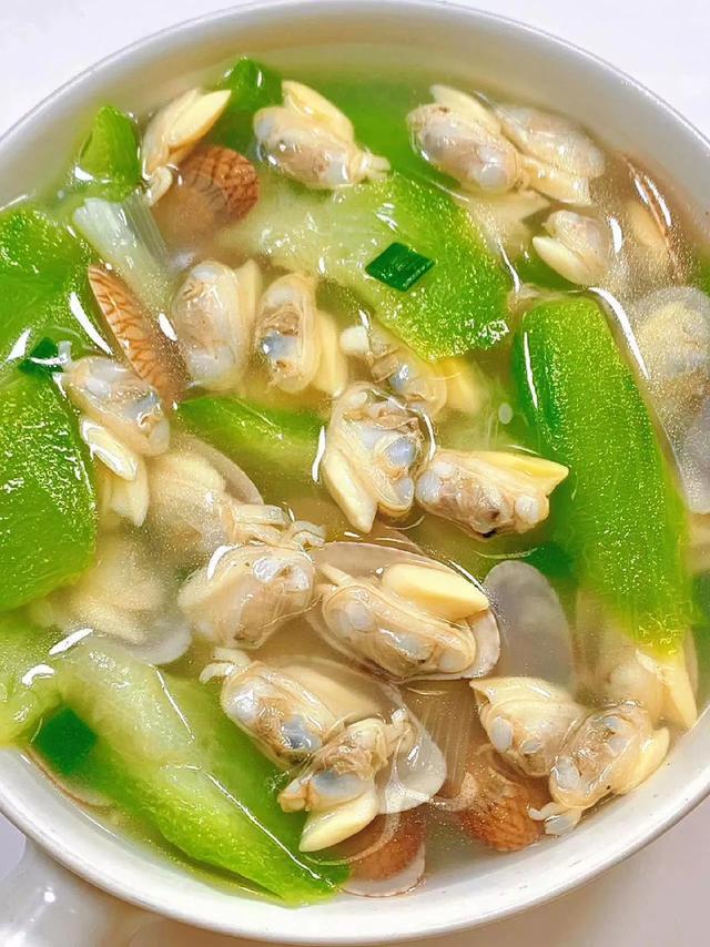 自带“青霉素”的4种蔬菜	，建议：天冷经常吃，提高免疫力少生病