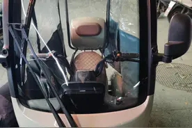 为了接送孩子，喜提雅迪电动三轮蓬车，图片