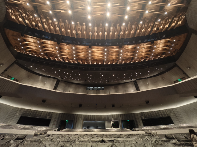 西安这个剧院“不设大门”！