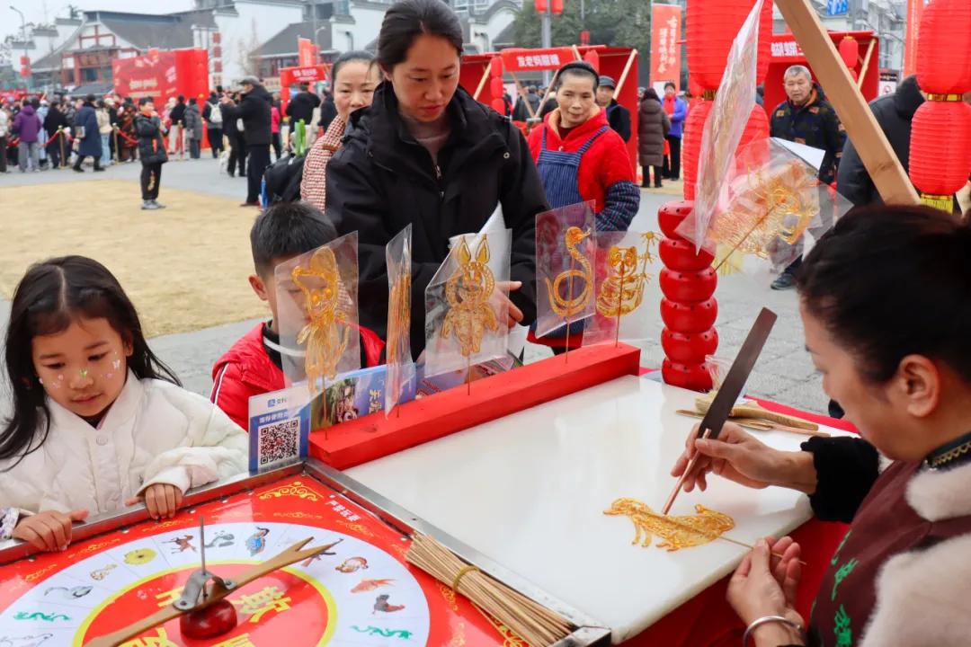 郫都新春“文旅盛宴”精彩启幕!浓浓年味“承包”你的春节假期→插图9 郫都新春“文旅盛宴”精彩启幕!浓浓年味“承包”你的春节假期→插图9
