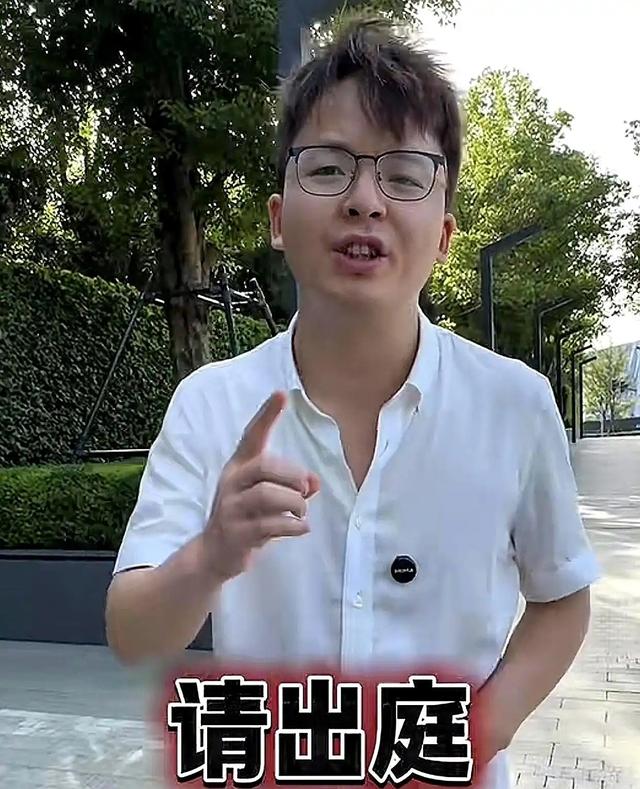 央视发声！地铁诬陷案二审开庭，被告女子再引众怒，当事人亮态度