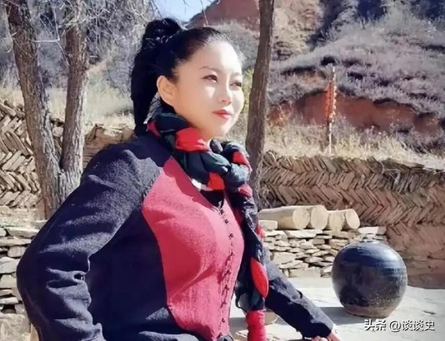 倾家荡产120万上星光大道，惨被淘汰后，负债40万的她如今怎样了