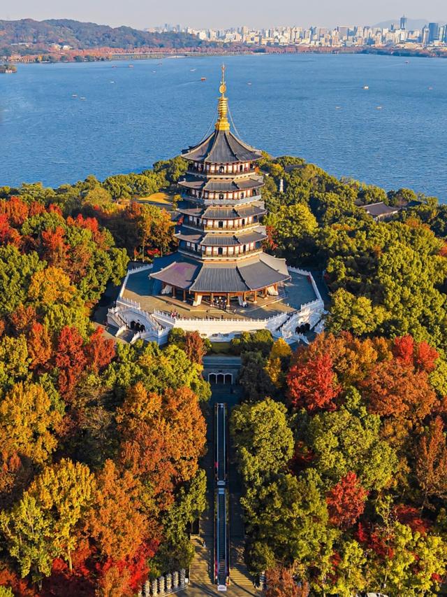 刚从杭州来，毫不客气说，杭州是省会中，城建最诗意最通透的城市