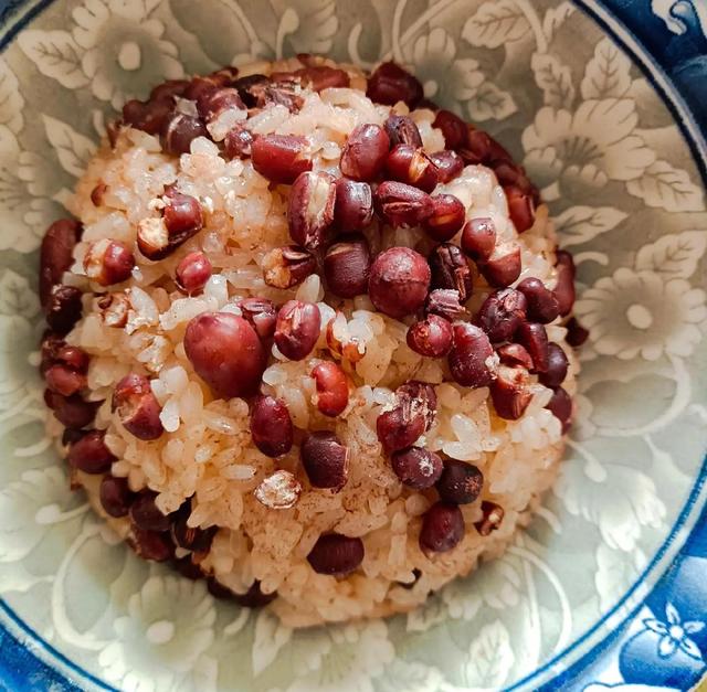 “上午立冬大雪封门，下午立冬单衣过冬”，今年立冬是什么时候？