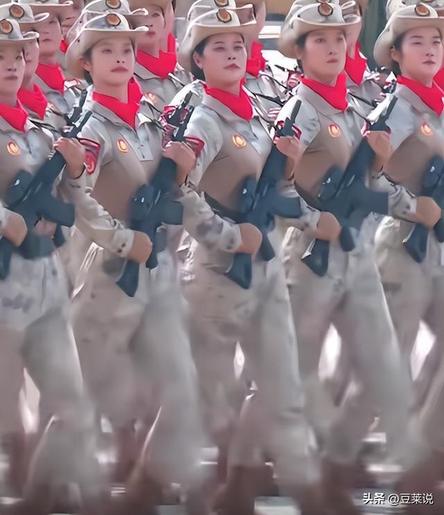 女民兵李思颖阅兵结束后，收到一封通知书，知情人曝去向引热议