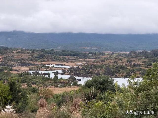 徒步石林蓑衣山、赏水上石林,遇降雨淅淅沥沥,收获特别的体验