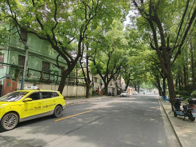 复兴岛上共青路,工业遗存赋新能