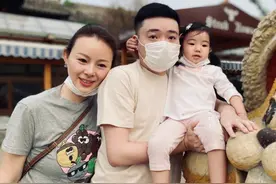 37岁丁俊晖年入千万，住英国富人区，43岁妻子家世显赫，身材傲人图片