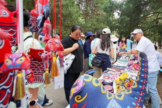 “我与地坛”北京书市激起全民阅读热潮