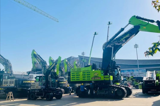 长沙凭什么稳坐“顶流网红城”？一半烟火气，一半硬科技