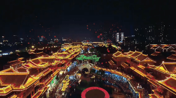 瓦屋山看雪、水街穿越、湖畔篝火……很难不爱眉山的元旦