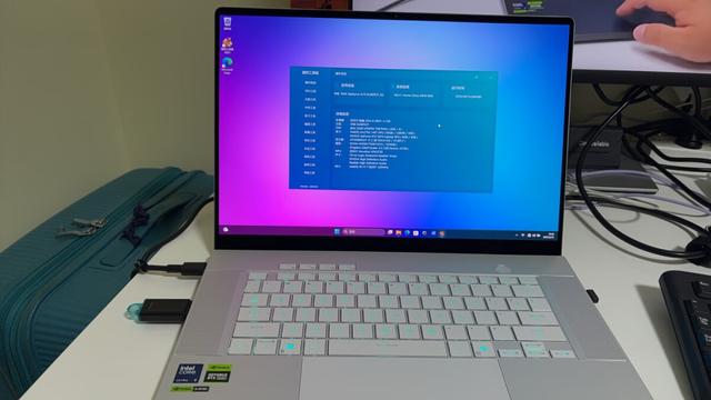 RTX5060款！ROG幻16 Air，我理想中16英寸大屏本的样子！